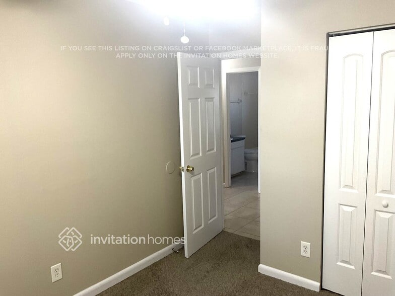 Building Photo - 1208 Harvest Home Ct