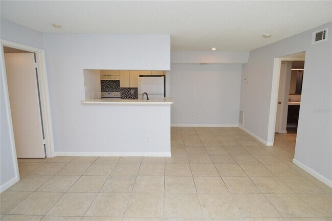 Building Photo - 8645 Fancy Finch Dr