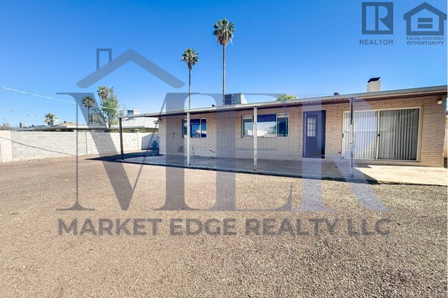 Building Photo - 5Bed/2Bath Home at Southern/Mill Ave! $399...