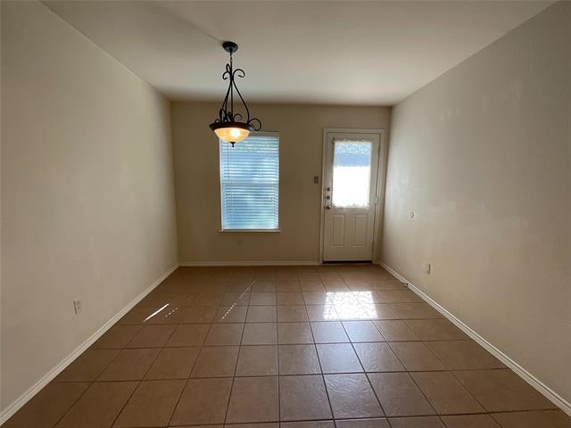 Building Photo - 12935 Balez Dr