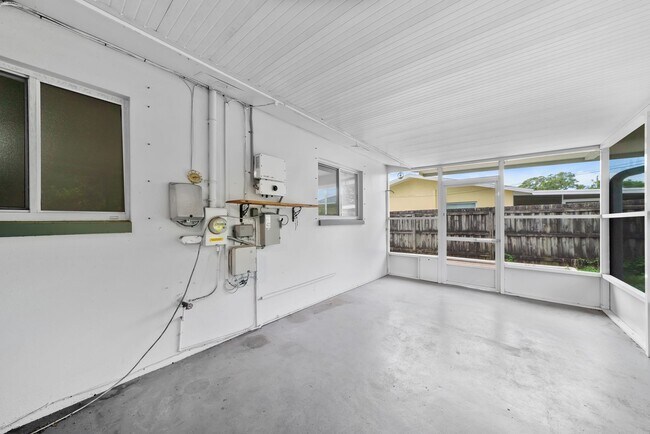 Building Photo - Move In Ready 3/2