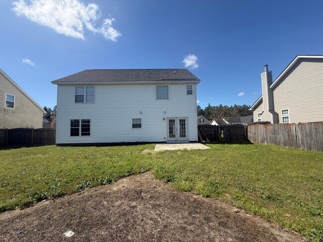 Building Photo - 575 Batty Way