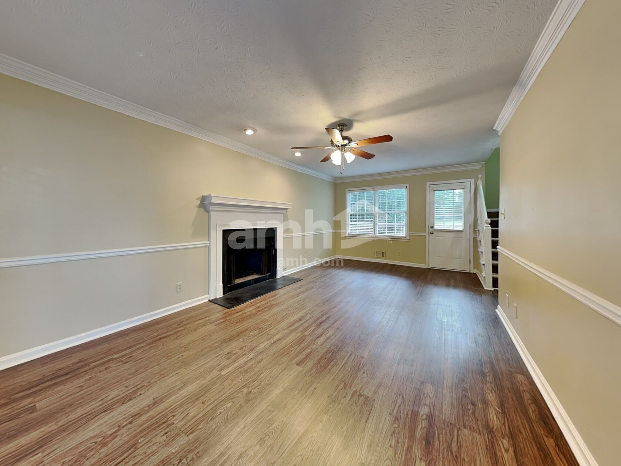 Building Photo - 1839 Stonebrook Way