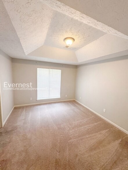 Building Photo - 3908 Old Ivy Ct