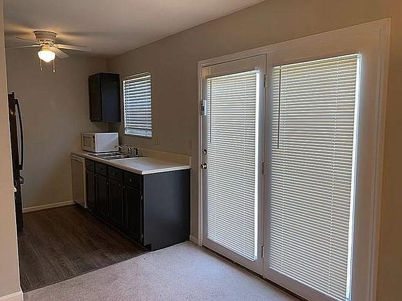 Building Photo - 2030 Silverbrook Dr