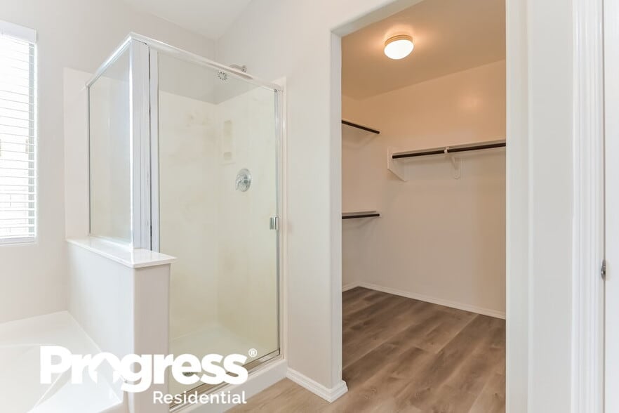 Building Photo - 13998 S Camino Gavanza