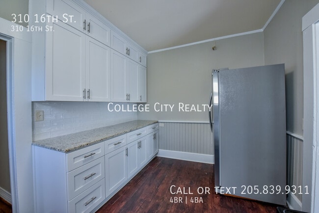 Building Photo - 310 16th St