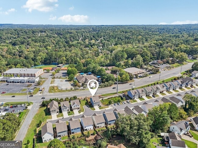 Building Photo - 3890 Clarington Dr