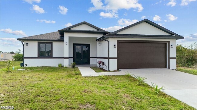 Building Photo - 8033 Oakleaf Cir