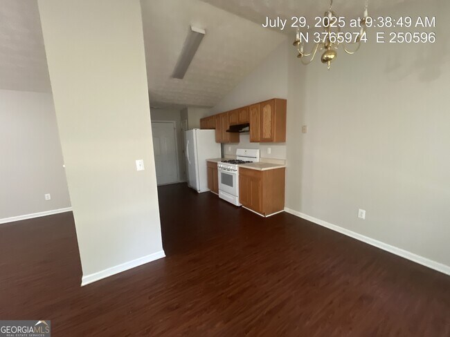 Building Photo - 413 Shenandoah Ct