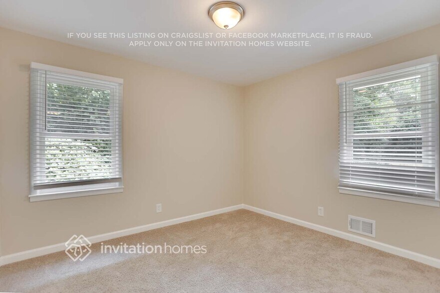 Building Photo - 3459 Brookfield Ln