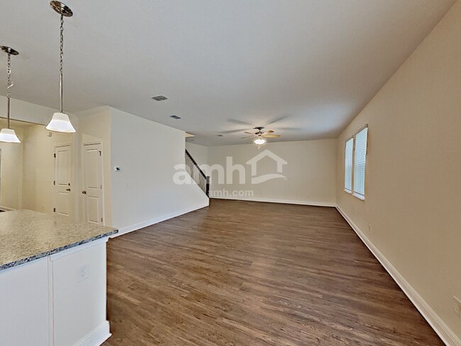 Building Photo - 707 Zarabrooke Ct