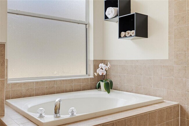 Building Photo - 10842 Wild Cotton Ct