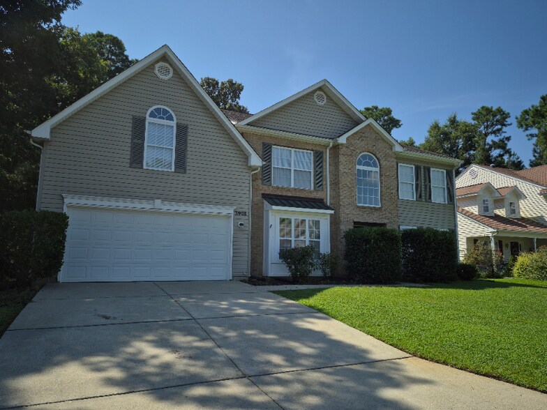 Primary Photo - 3908 St Erics Turn