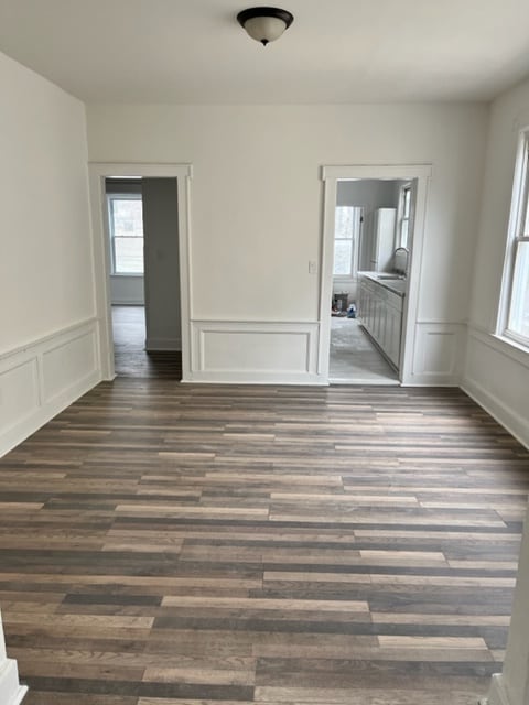 Building Photo - 442 N Grove St