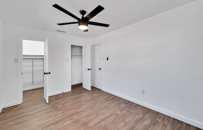 Building Photo - 5311 Tennyson Dr