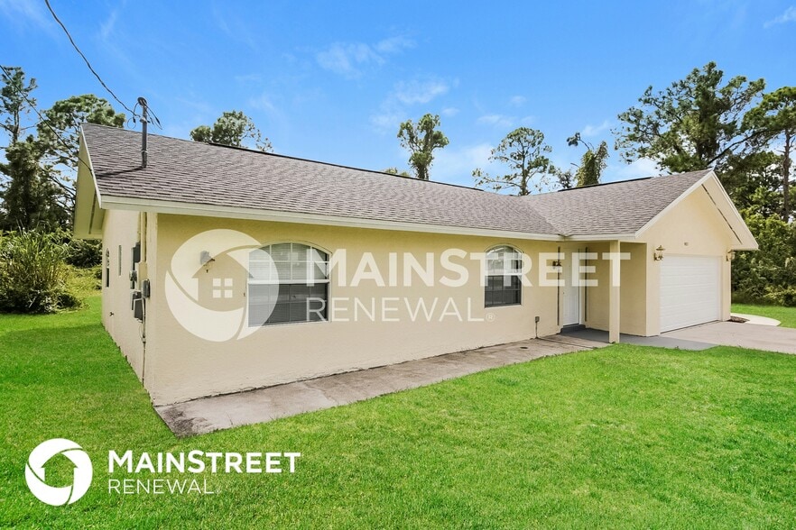 Building Photo - 4003 3rd St W