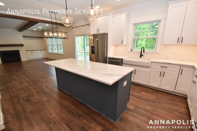 Building Photo - 3601 Edgemont St