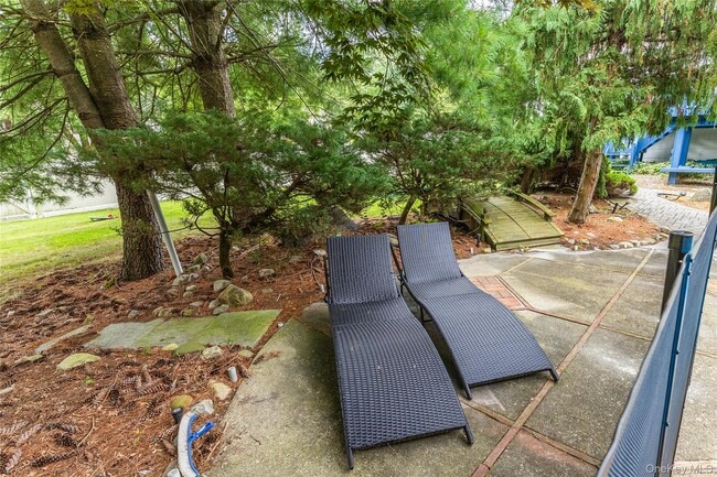 Building Photo - 31 Gleason Dr