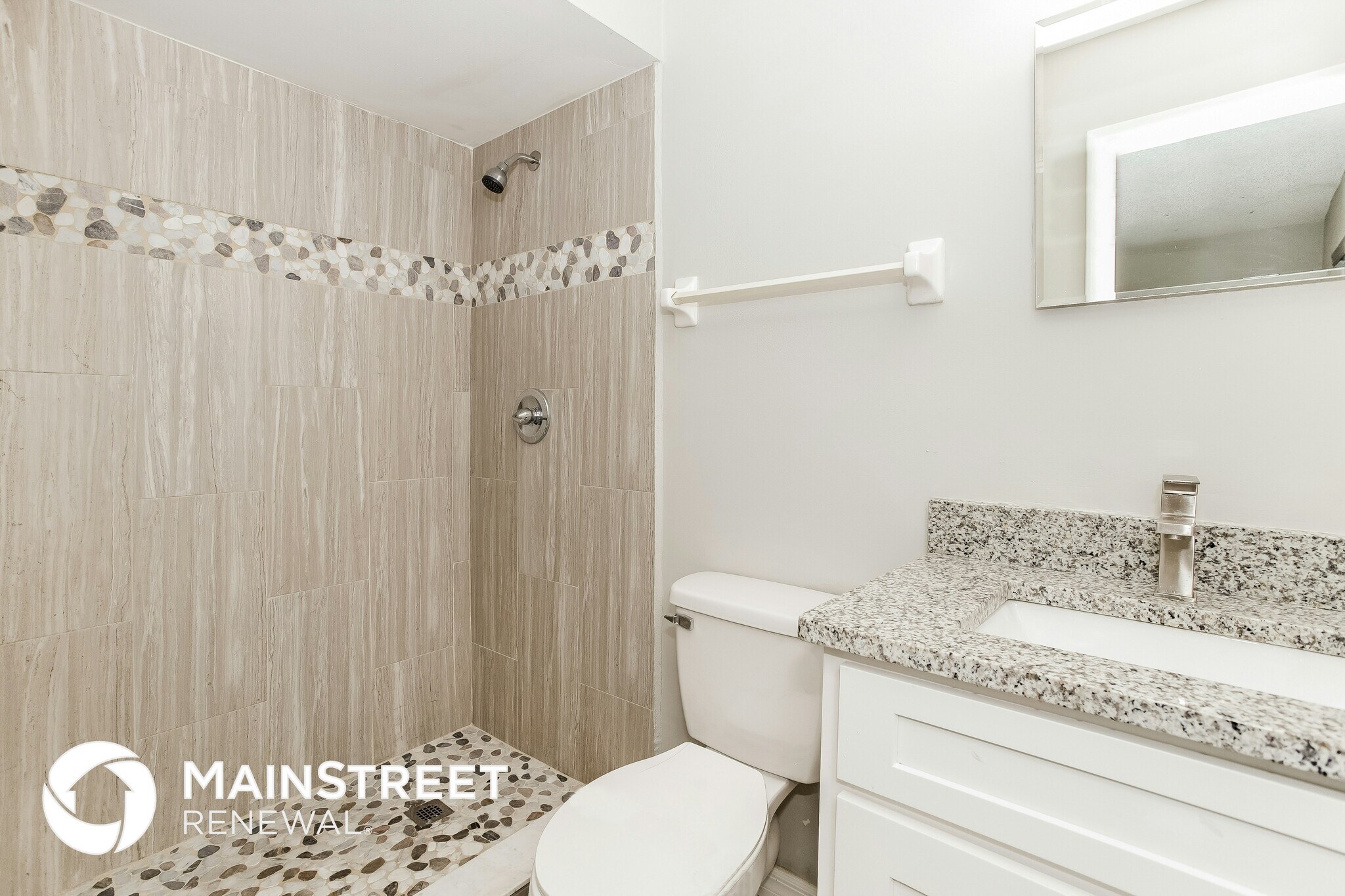 Building Photo - 3728 Yosemite Dr