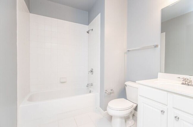 Building Photo - 2069 Cobblestone Cir NE