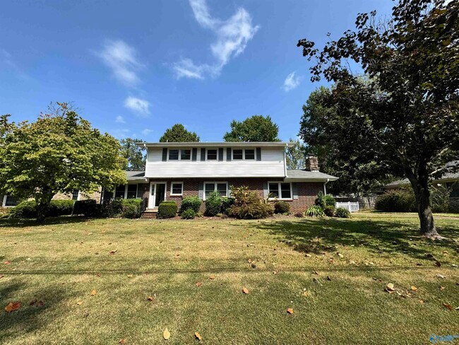 Building Photo - 1005 San Ramon Ave SE