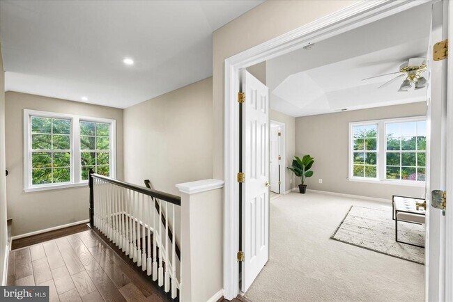 Building Photo - 13438 Burrough Farm Dr