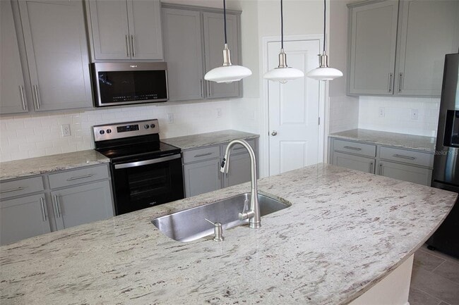 Building Photo - 2207 Midnight Pearl Dr