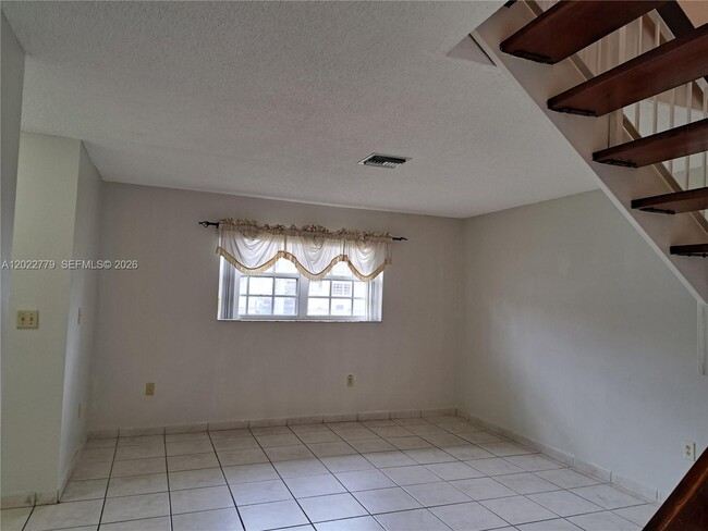Building Photo - 6140 SW 129th Pl