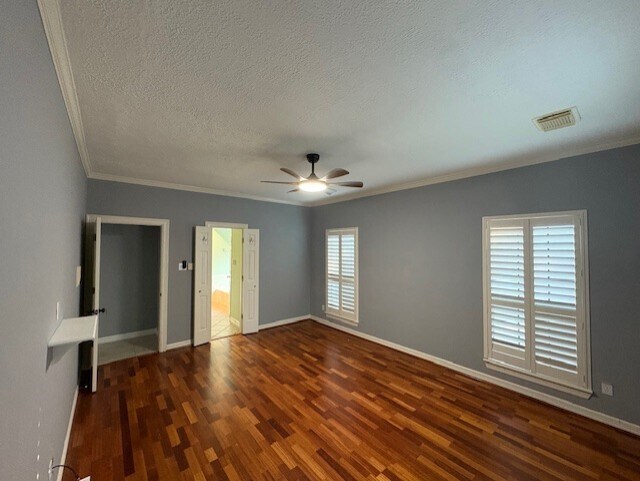 Building Photo - 1719 Galleon Oaks Dr