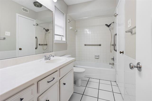 Building Photo - 1024 Edgewood Trail