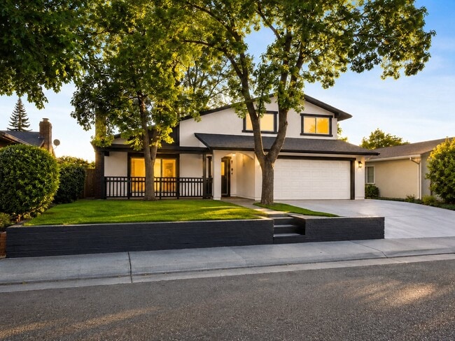 Building Photo - 9591 Appalachian Dr