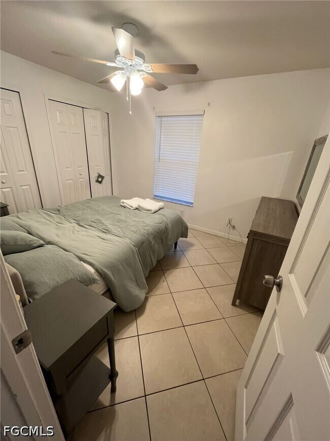 Building Photo - 301 SE 25th Ln