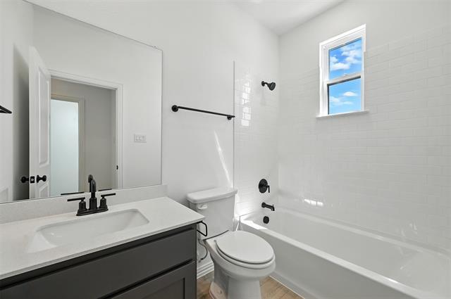 Building Photo - 913 Janwood Dr