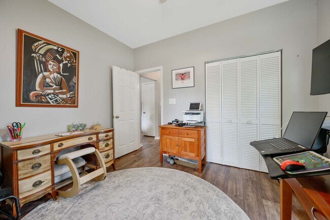 Building Photo - Updated High Gate Park Bungalow Just Short 5 Minute Walk to Downtown Wake Forest
