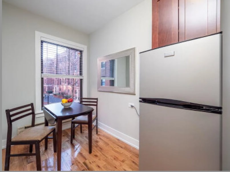 Building Photo - 2909 N Mildred Ave