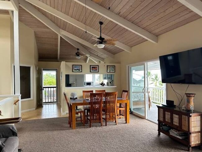 Building Photo - Furnished 3Bed, 2Bath Upstairs of House with Lanai
