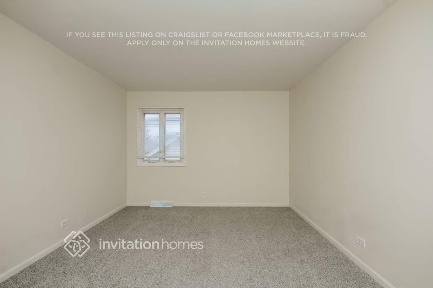 Building Photo - 714 N Pinecrest Rd