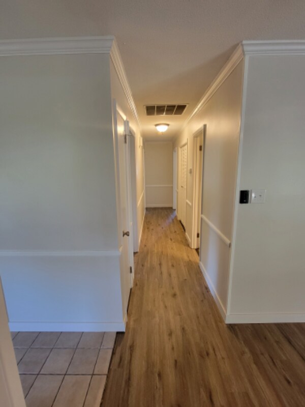 Building Photo - 1145 Quail Hollow Rd