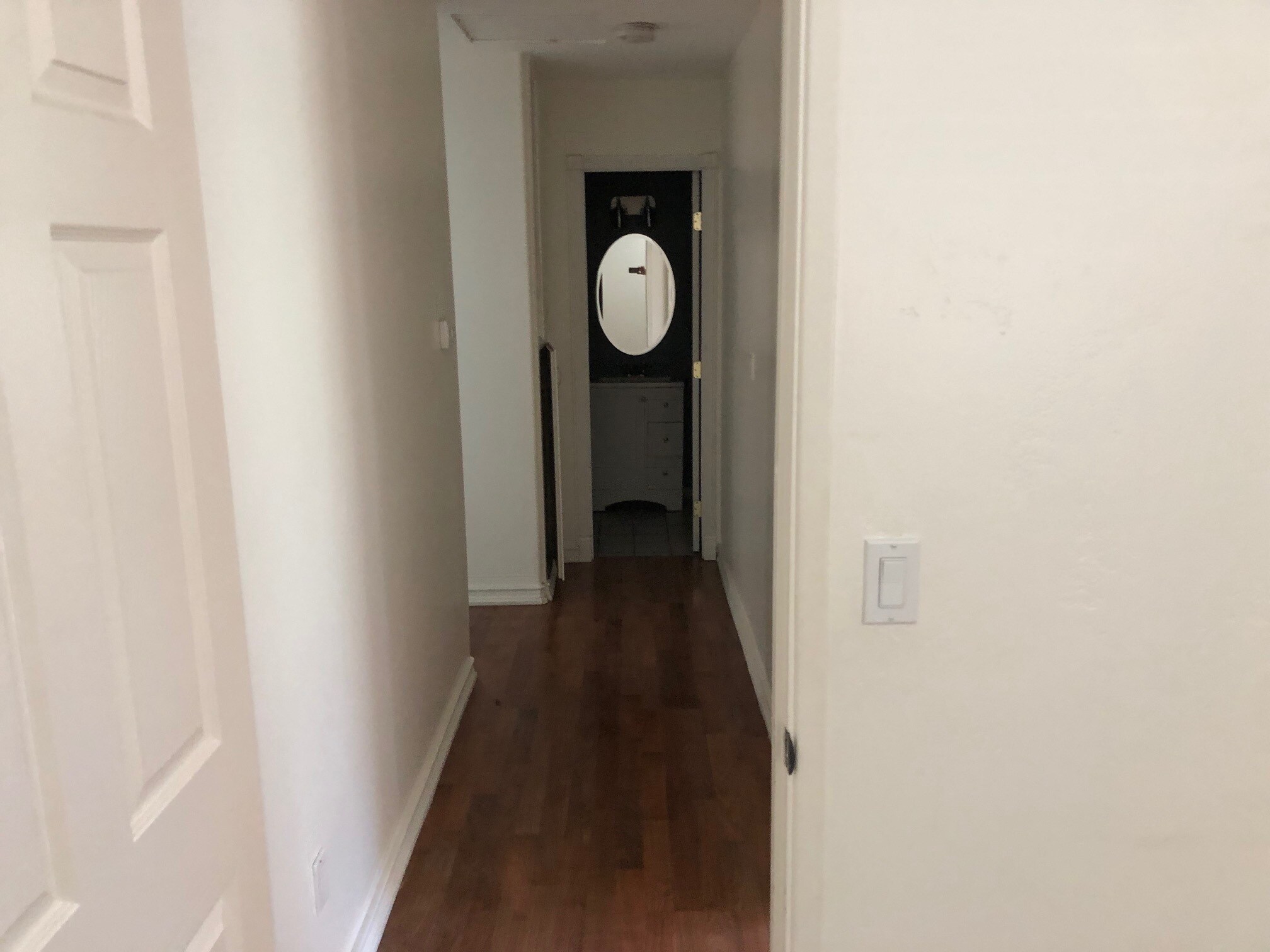 Access Hallway2 - 7216 Keighley St