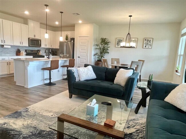 Building Photo - 3768 Forino Dr