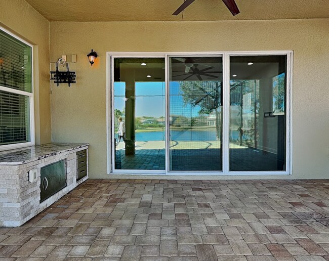 Building Photo - 2684 Tarragona Wy