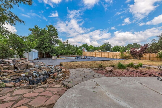 Building Photo - 6087 W 84th Ave