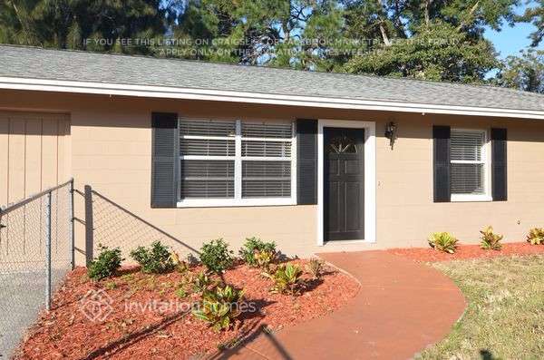 Building Photo - 6420 8th St Ct W