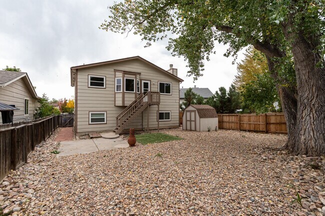 Building Photo - 6109 Lowlander Ct