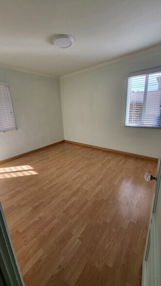 Building Photo - 16418 Halldale Ave