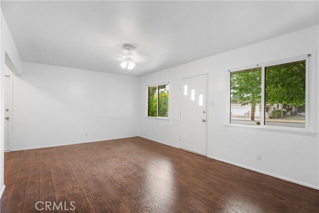 Building Photo - 270 S 1st Ave