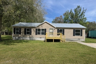 Building Photo - 3bed 2bath home for rent!
