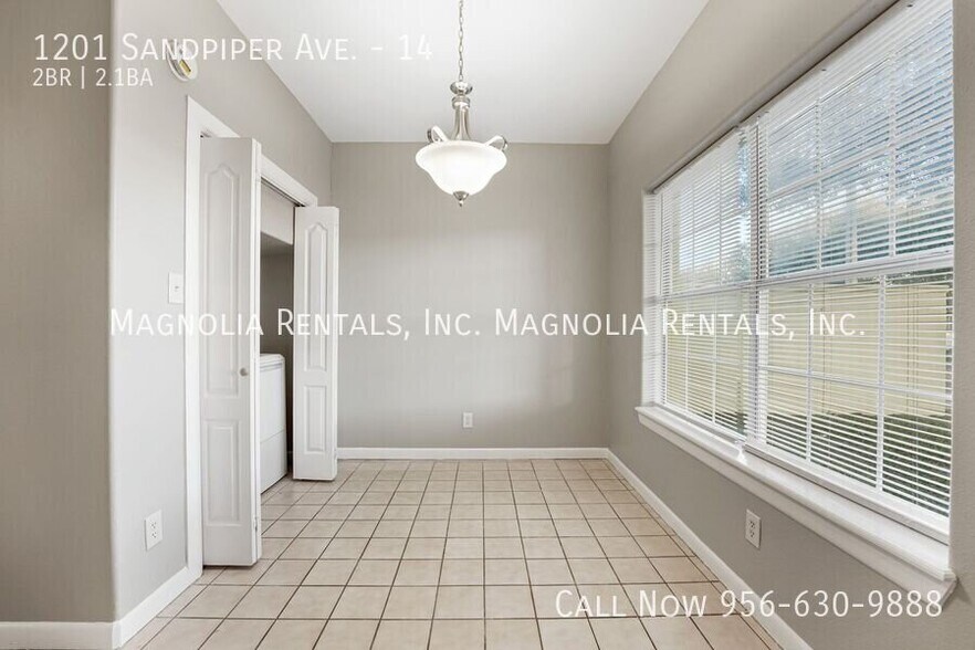 Building Photo - 1201 Sandpiper Ave