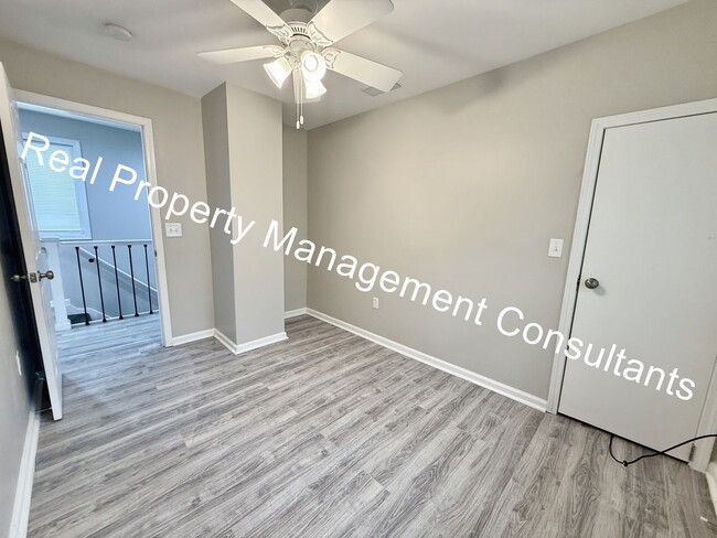Building Photo - Stylishly Updated 3-Bedroom, 3-Bath Home –...